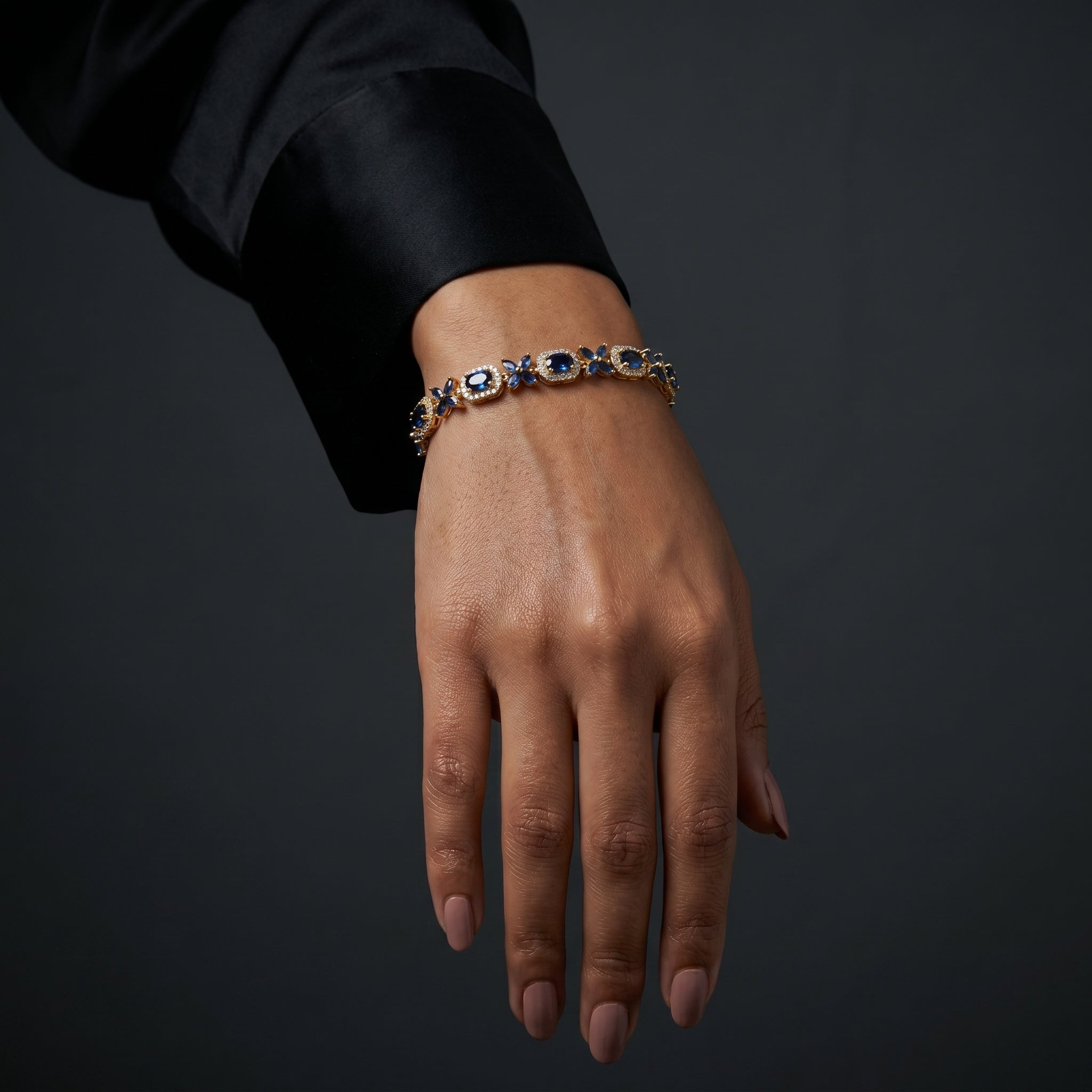Blue Sapphire Halo Gold Bracelet