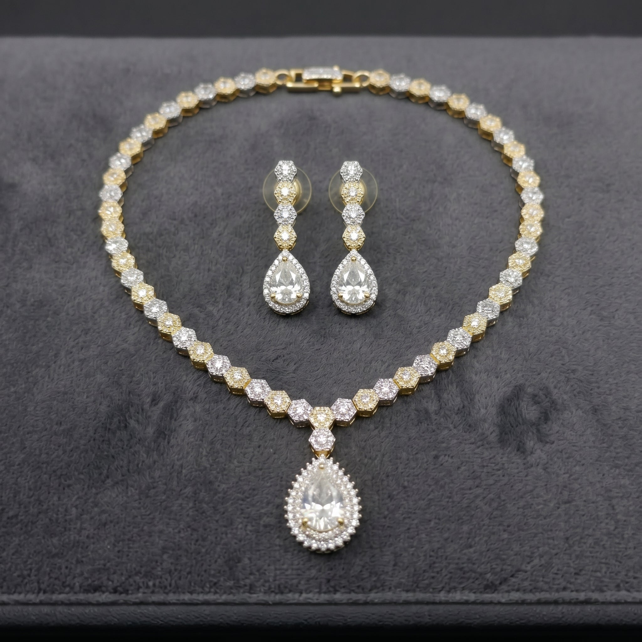 Two-Tone Crystal Diamond Floral Chain Necklace Set