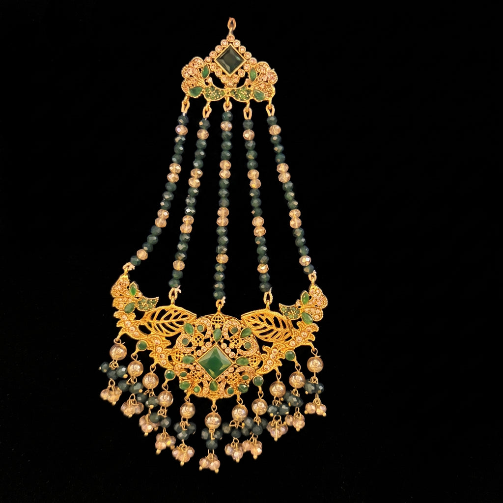 Emerald Green Leaf Jaali Bridal Set with Jhoomar